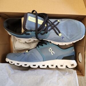 On Running Cloud X3 Shift, M 9.5